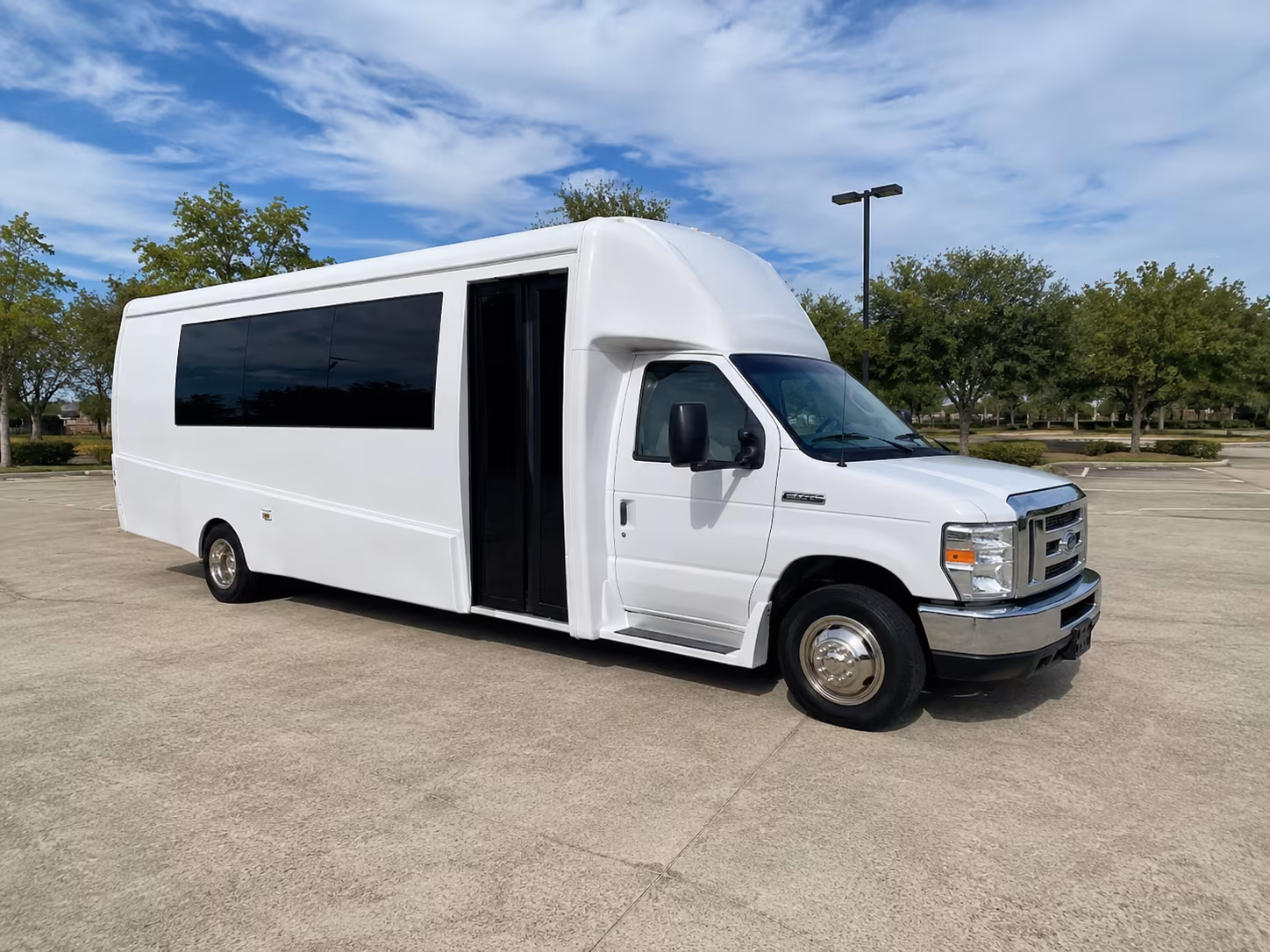 18 Passenger Party Bus