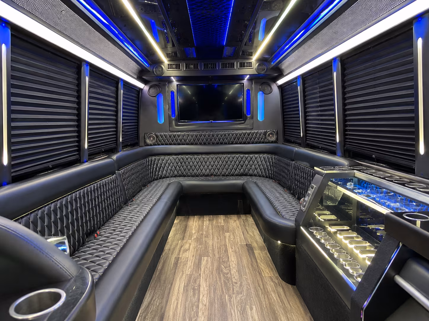 Garland Birthday, Sweet 16, & Quinceañera Transportation party bus exterior